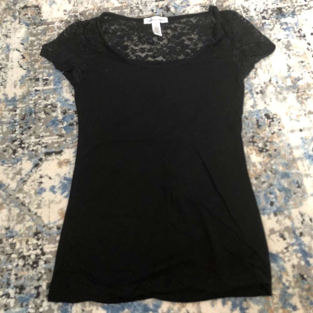 Black lace tee